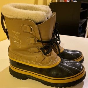Real Canadian-made Sorel Caribou Snow ❄️ Boots